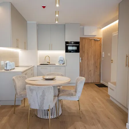 Paradise Ii 코워브제크