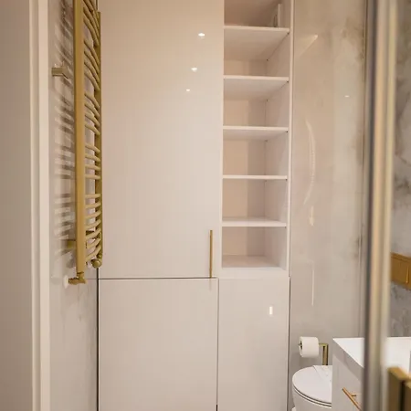 Paradise Ii 아파트