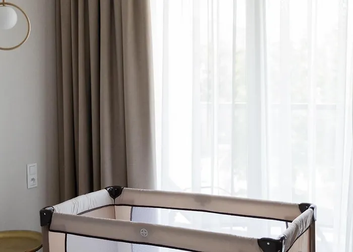 アパート Paradise Ii コウォブジェク