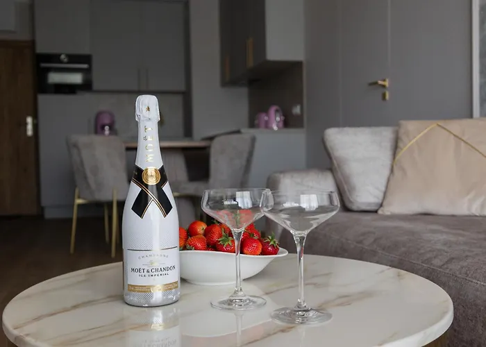 Lägenhet Paradise Ii Kołobrzeg